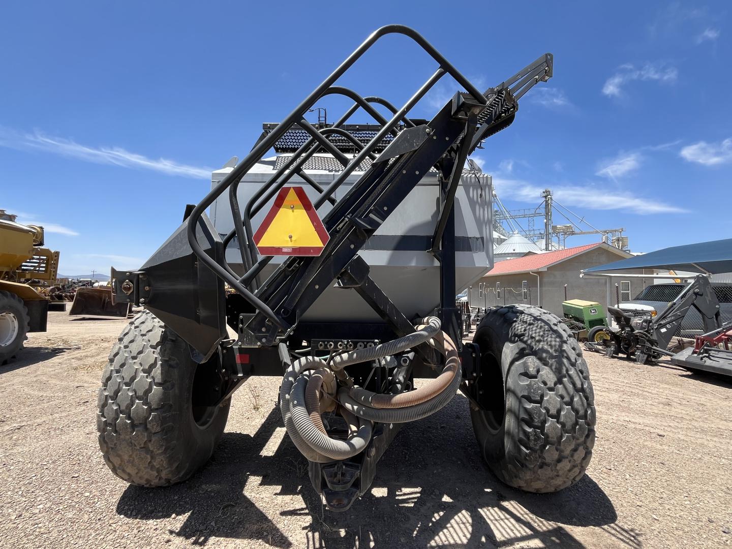 ./imagenes/INVOICE/2019/13592/SEMBRADORA FLEXI COIL  2340 (8).JPG